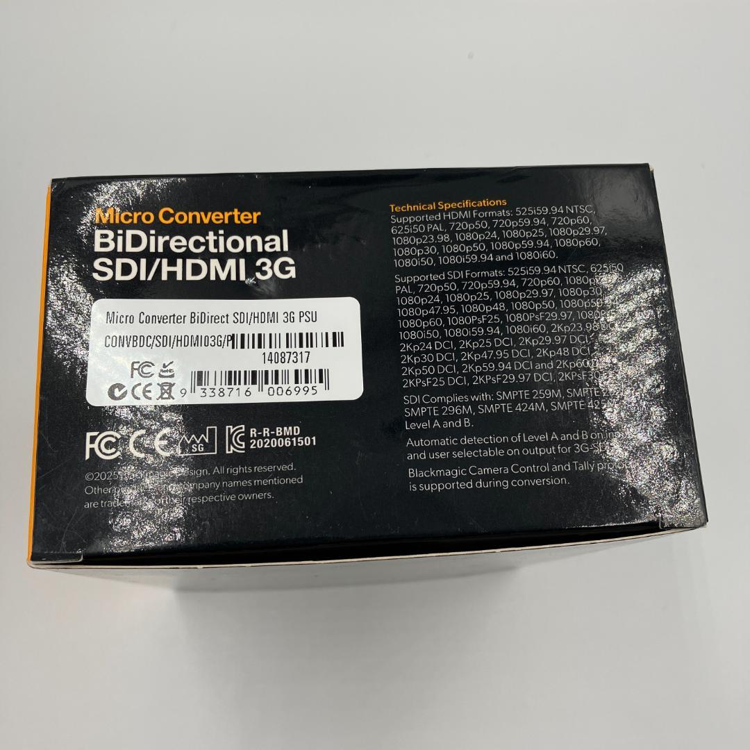 0210-17 美品 ブラックマジックデザイン Micro Converter