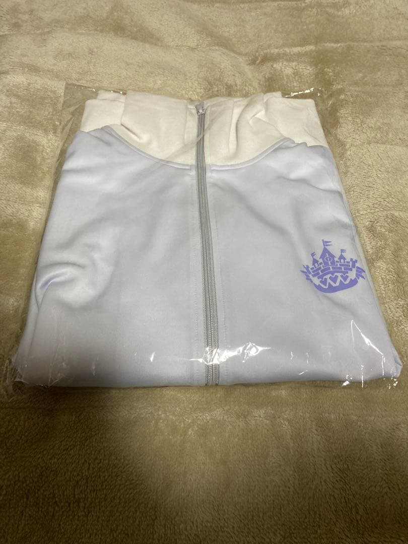 遊戯王 白銀の城のジャージ Lサイズ 未使用品 未開封】遊戯王 白銀の城のジャージ Lサイズ YCSJ名古屋 ラビュリンス