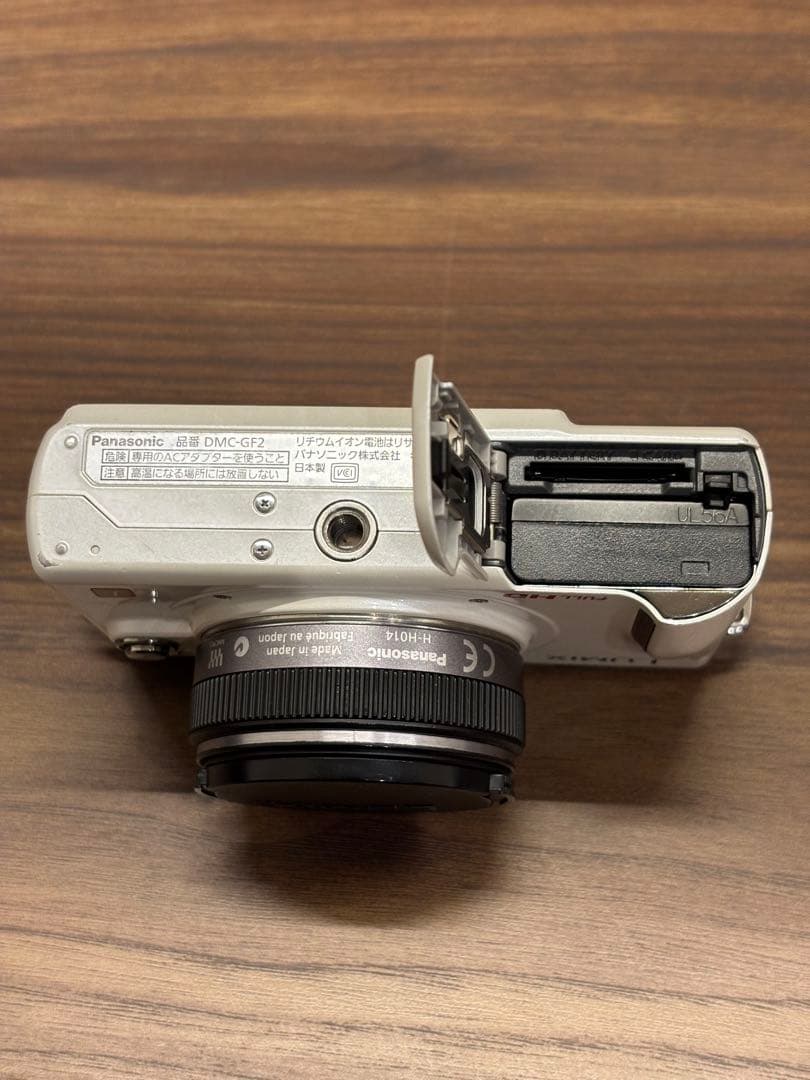 デジタルカメラ Panasonic Lumix DMC-GF2