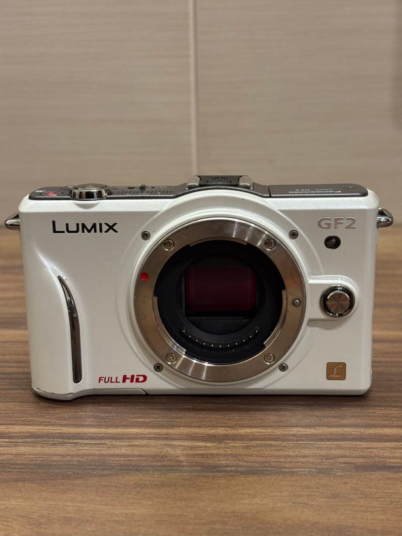デジタルカメラ Panasonic Lumix DMC-GF2