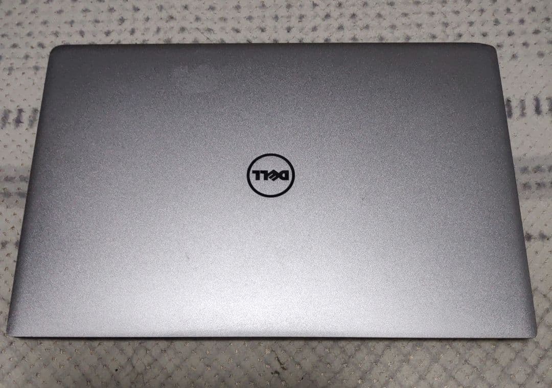 Windowsノート本体 DELL XPS13 9343