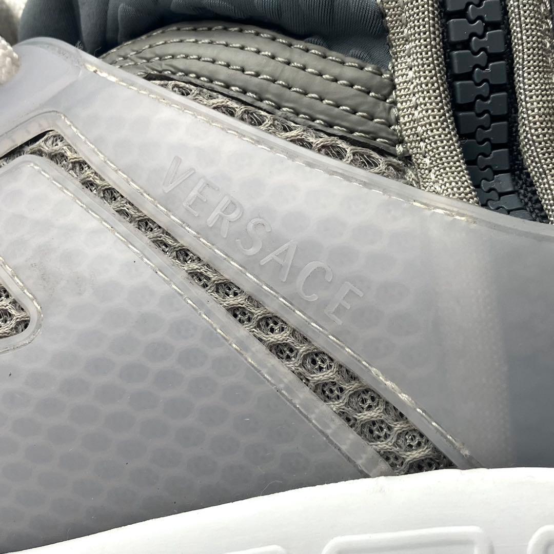 超希少】Versace × 2Chainz チェーンリアクションスニーカー44 - メルカリ