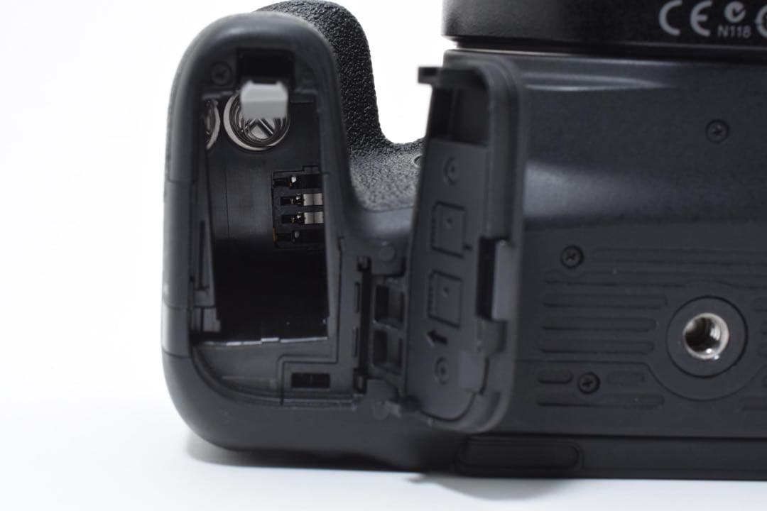 保証付き/デジタル一眼レフカメラ/canon kiss x9i 望遠レンズセット