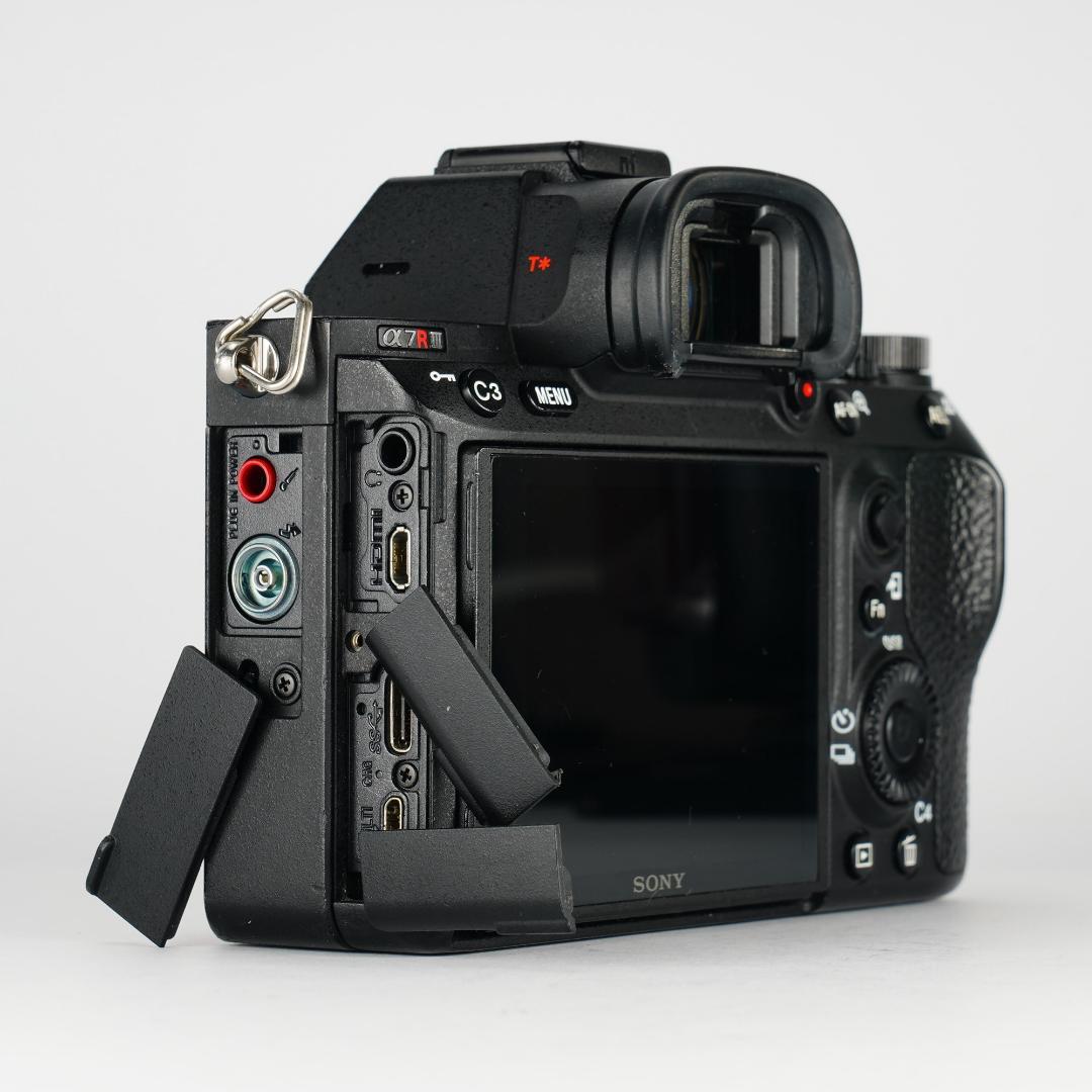 SONY α7RIII 4240万画素 レンズセット 差をつける ミラーレス - メルカリ