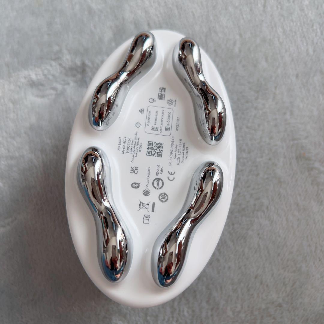 ageloc WellSpa 美顔器 USB充電式【交渉中】