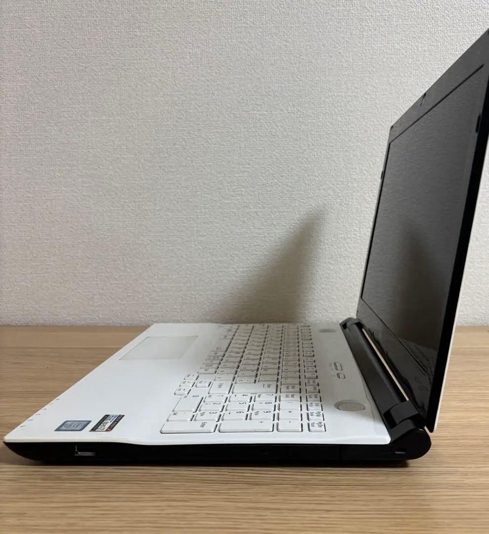 NEC LAVIE 15.6インチ ノートPC 新品SSD メモリ16GB