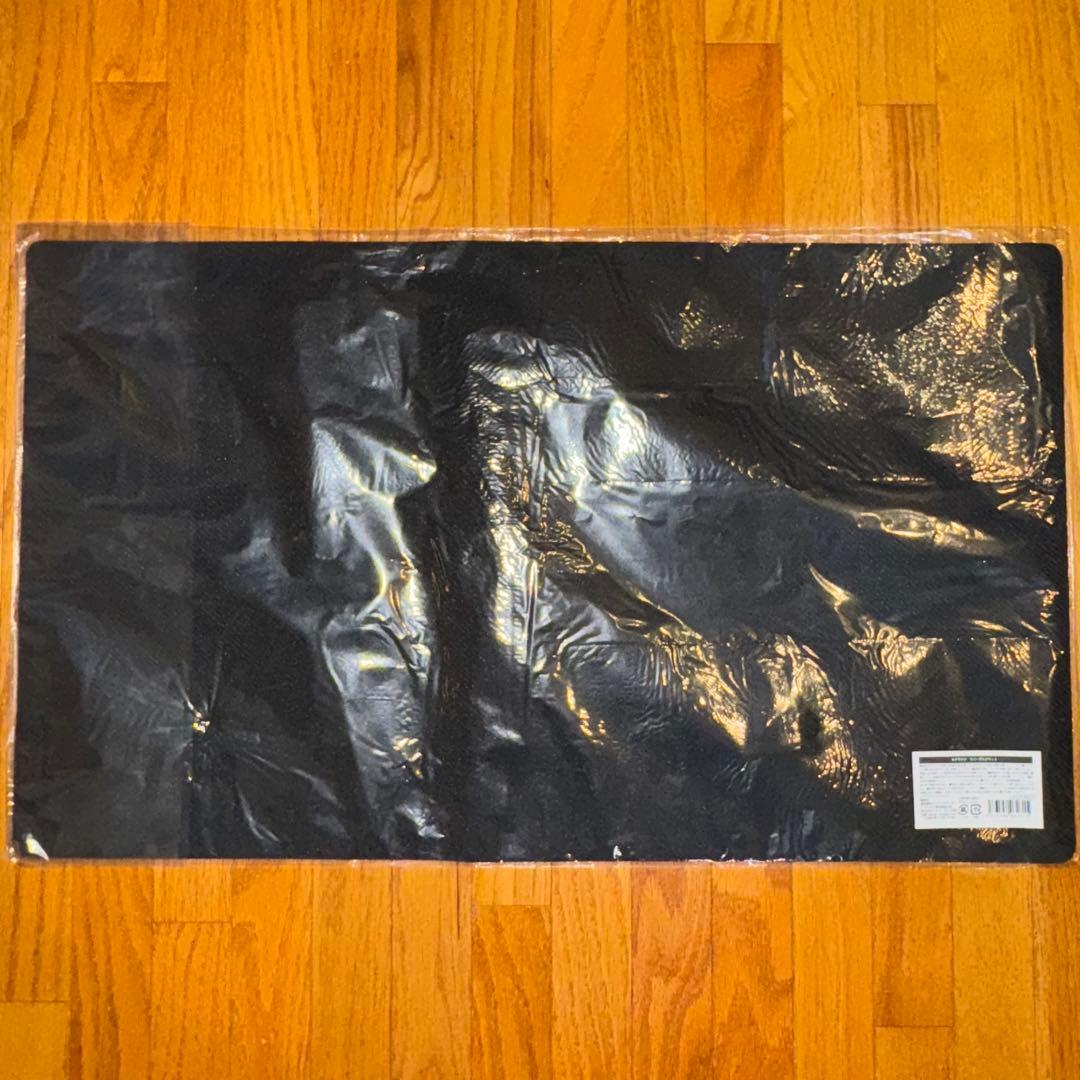 カグラナナ ラバーデスクマット