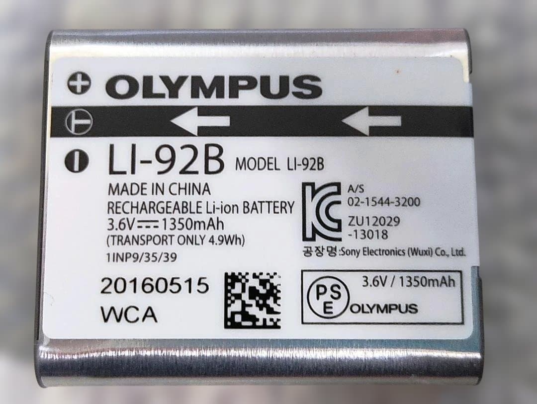 OLYMPUS STYLUS TG‑4 Tough（黒）（中古品）動作確認済み