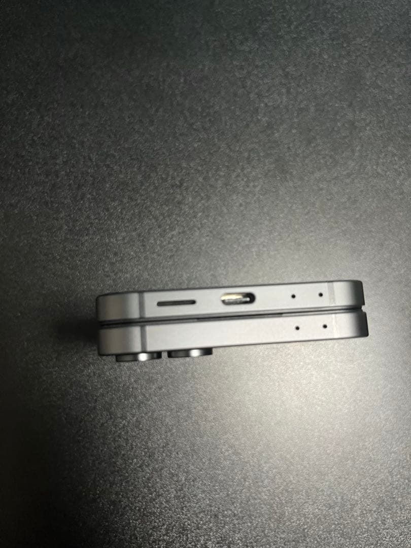 Galaxy flip6 本体　保護ケース付