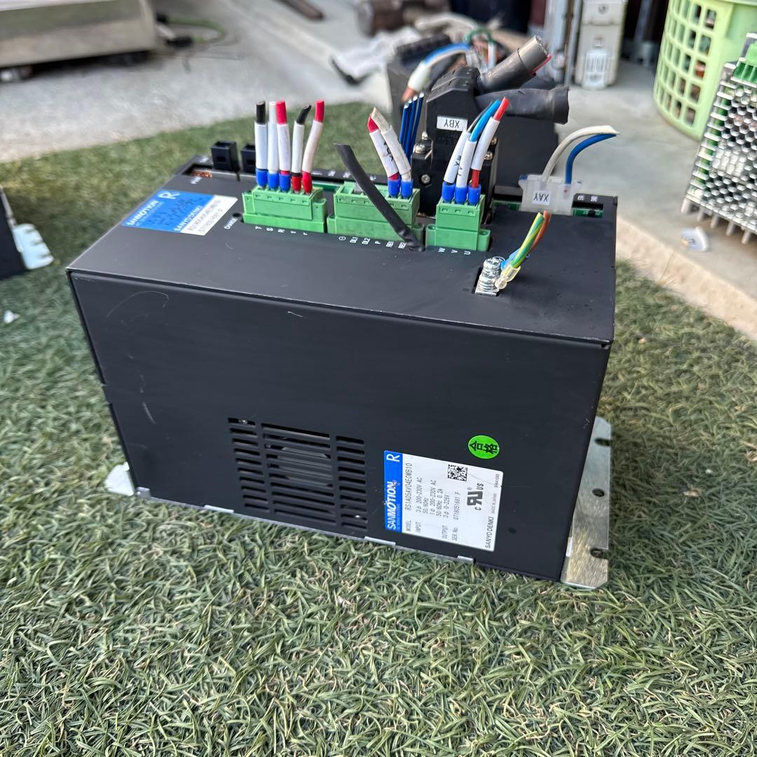 SANYO DENKI AC サーボ アンプ RS1A05AV04E0MB10