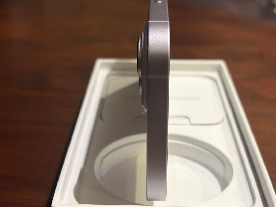 美品Apple iPhone 14 パープル 本体