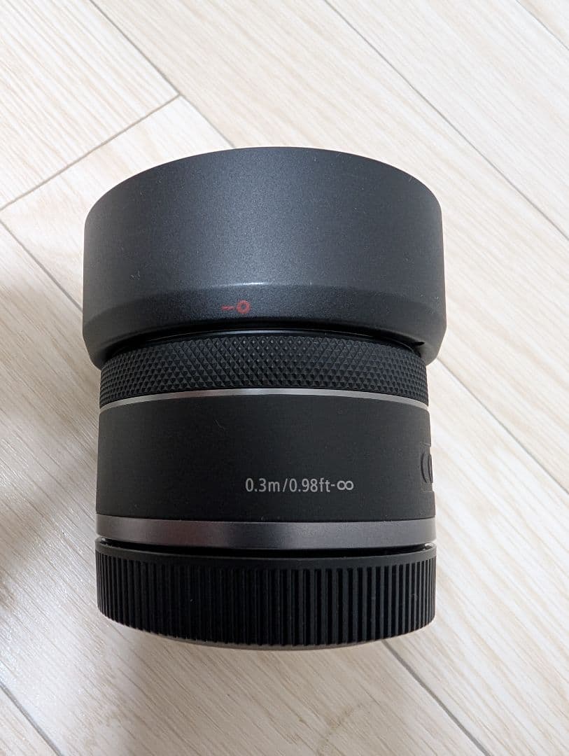 【美品】Canon RF50mm f1.8 stm（レンズフード、フィルター付）