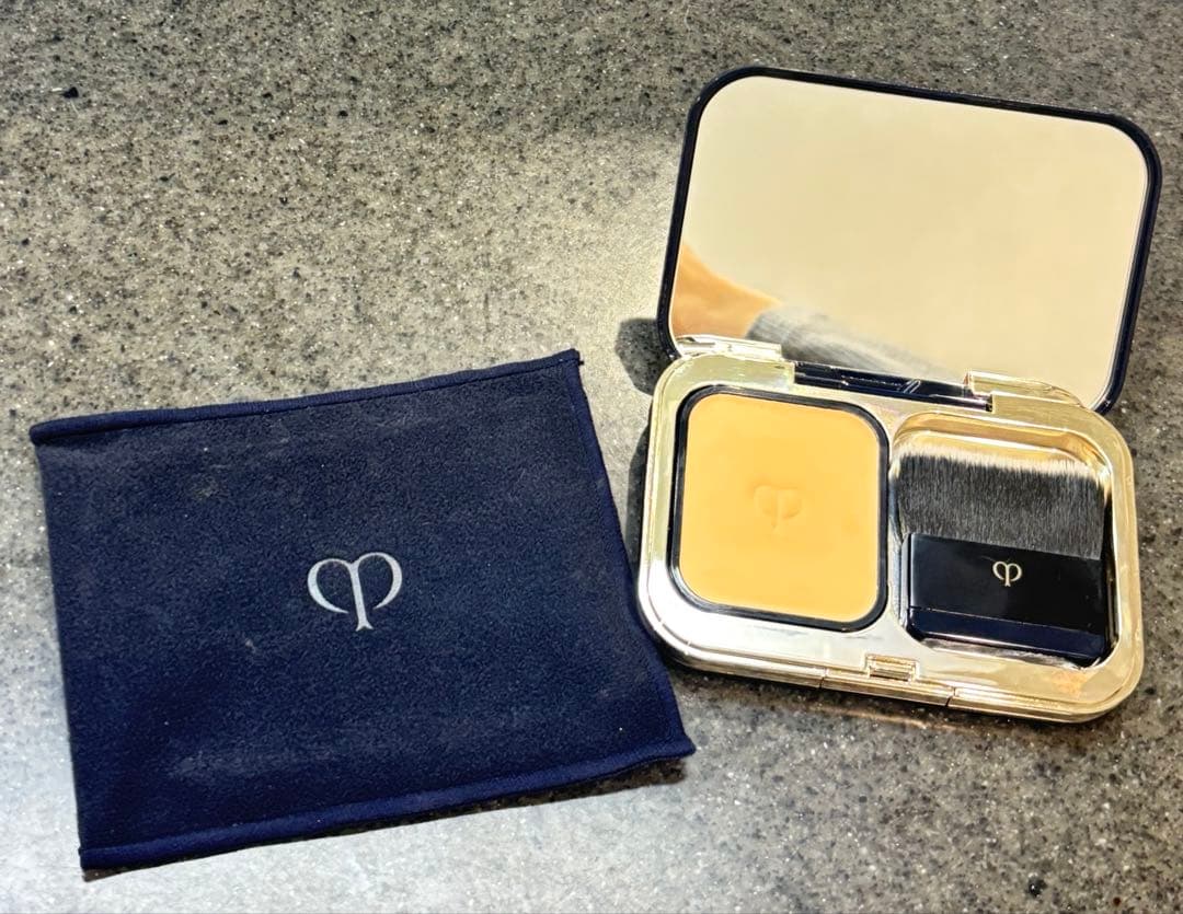 クレ・ド・ポー ボーテ タンプードルエクラⅡ オークル00 タンプードルエクラII / クレ・ド・ポー ボーテ(パウダー