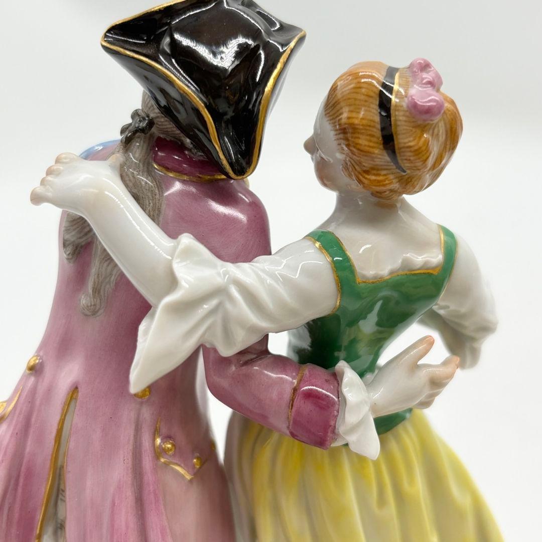 マイセン 踊る恋人達 73332 主任成形師 アシエ 原型 - メルカリ