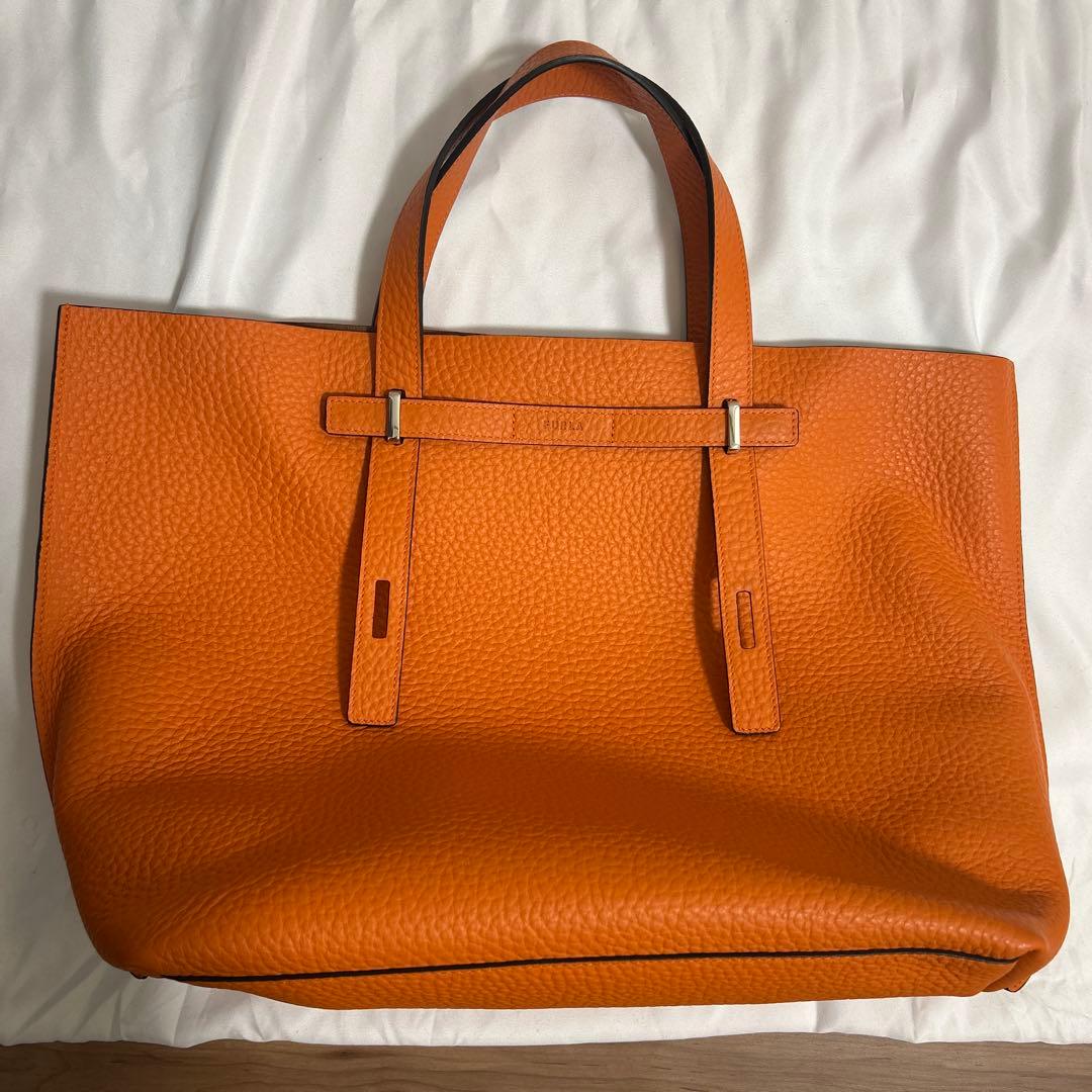 FURLA MEN GIOVE XL オレンジ レザー トートバッグ
