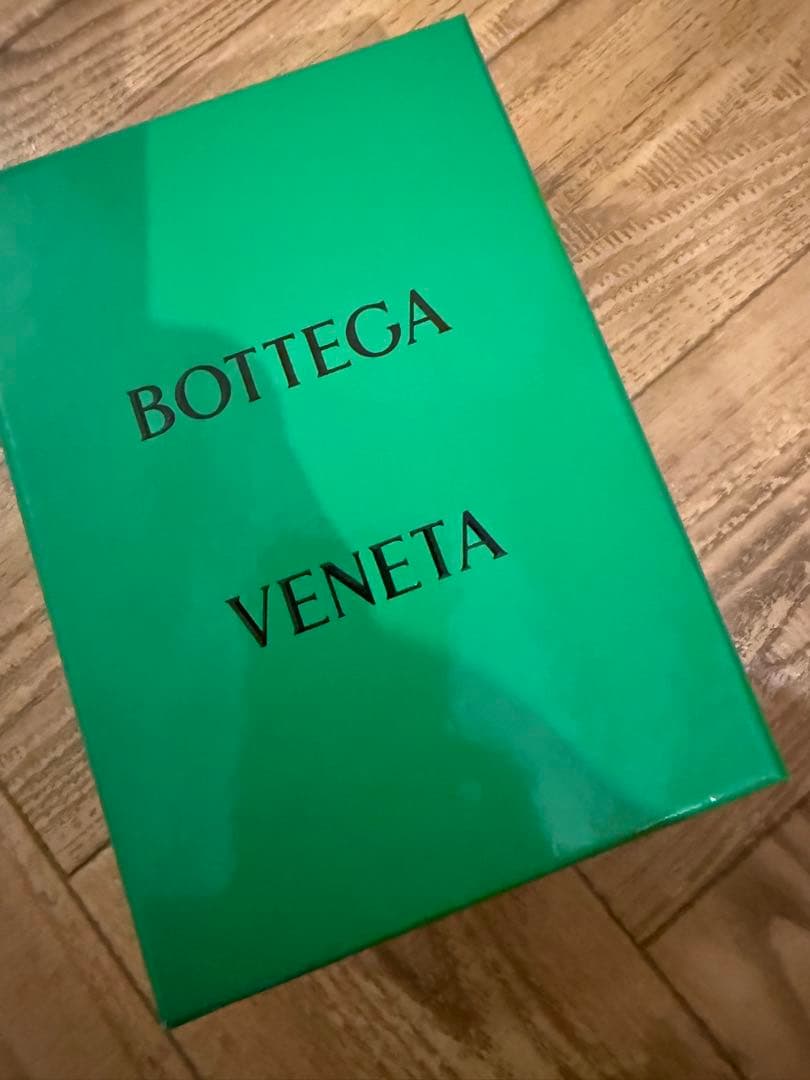 新品 BOTTEGA VENETA AirPodsケース シリコンラバー