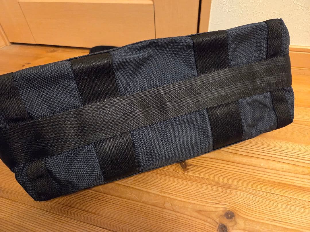 BRIEFING × UA × Begin THE TOTE NAVY