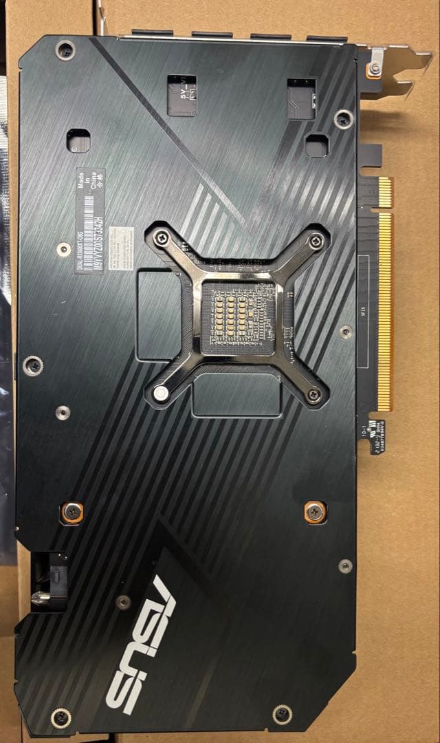 ASUS AMD Radeon RX6600XT グラフィックボード