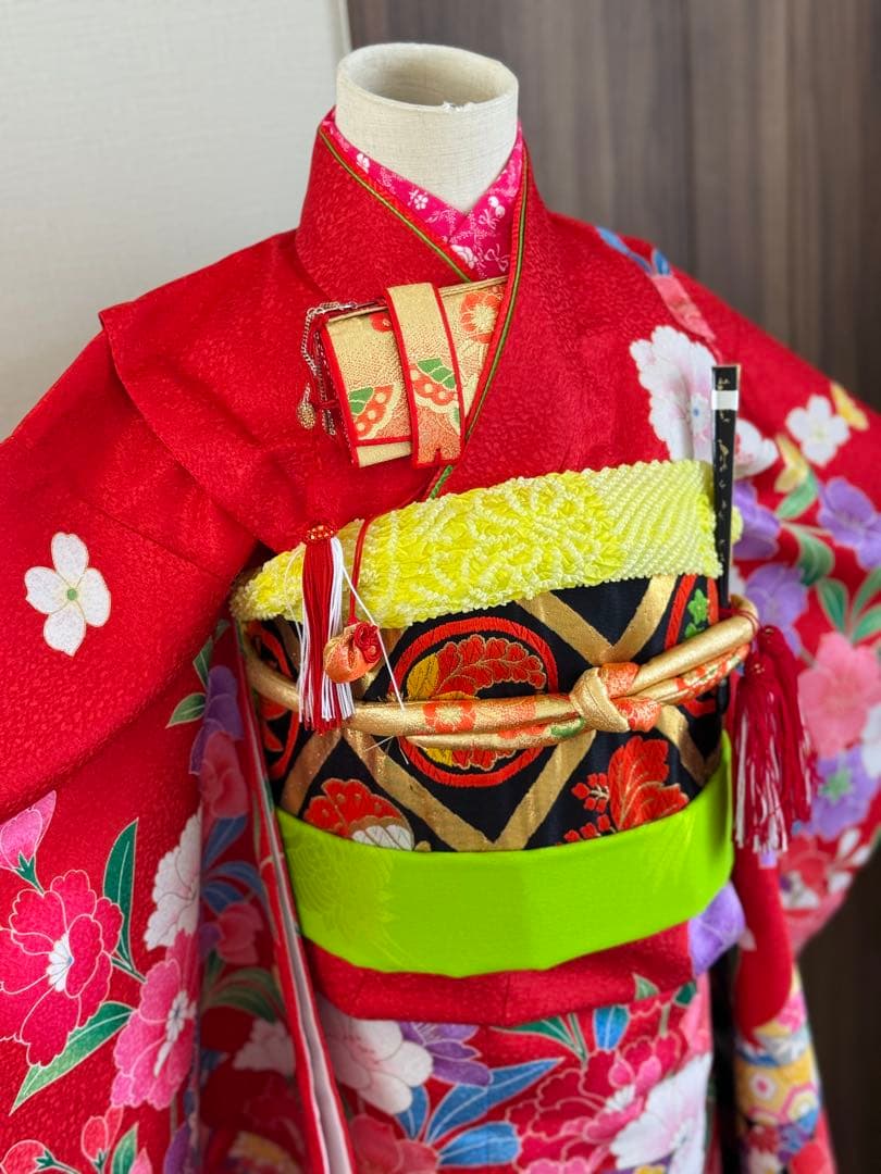 七五三に☆赤色着物に熨斗と四季の花々 7歳着物、袋帯のセットの通販は