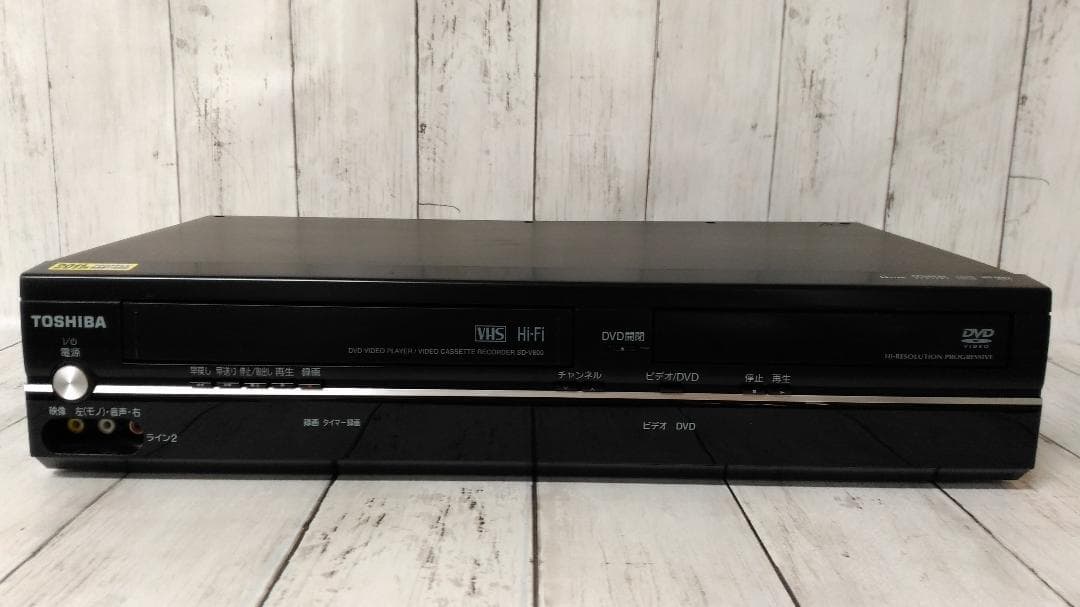 TOSHIBA 東芝 VTR一体型DVDプレーヤー SD-V800 黒色 Amazon | TOSHIBA VTR一体型DVDプレーヤー SD-V800 | DVDプレーヤー 通販