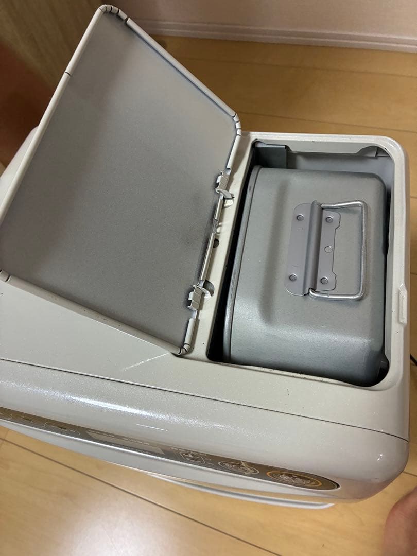 2022年製　コロナ FH-G3222E2 強制通気形開放式石油ストーブ