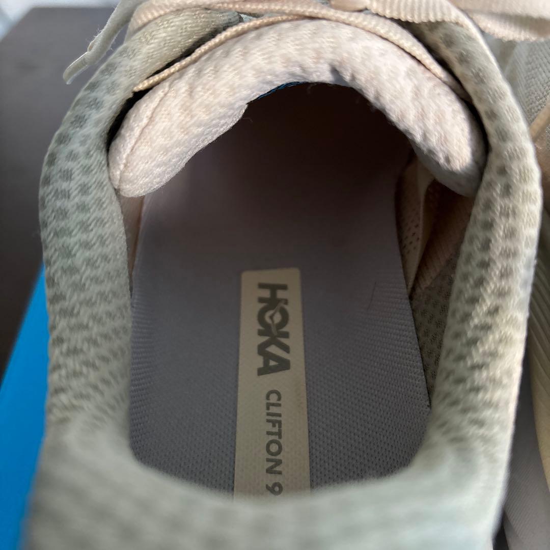 HOKA ホカCLIFTON 9 クリフトン　ベージュ　WIDE 27.5cm