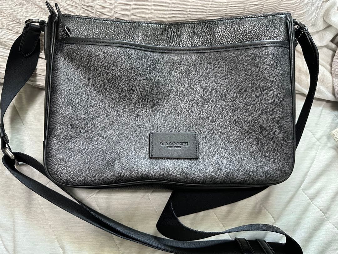 Coach ブラック レザー メッセンジャーバッグ COACH（コーチ） ショルダーバッグ モット メッセンジャー バッグ