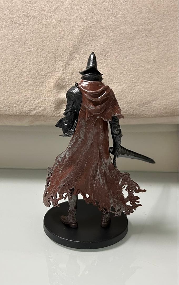 ダークソウル 深淵の監視者 フィギュア 20cm - メルカリ