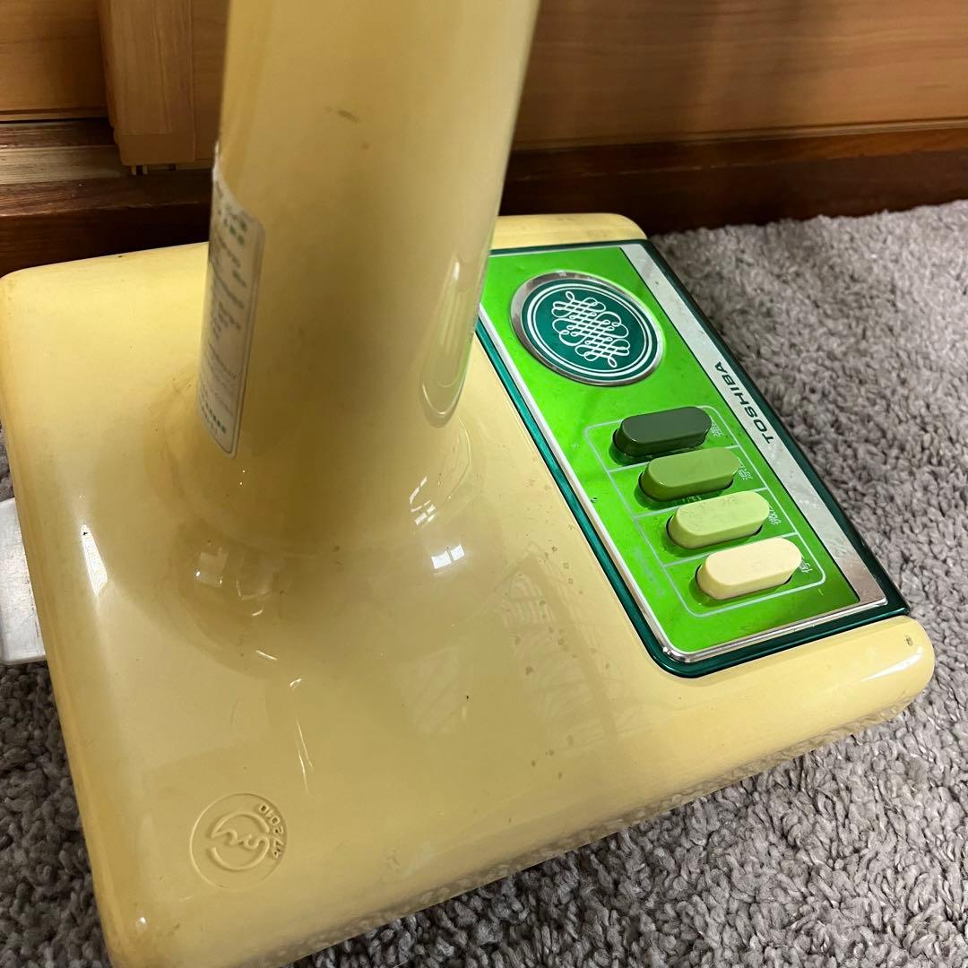 レトロポップ　スペースエイジ　グリーン４枚ファン　Toshiba