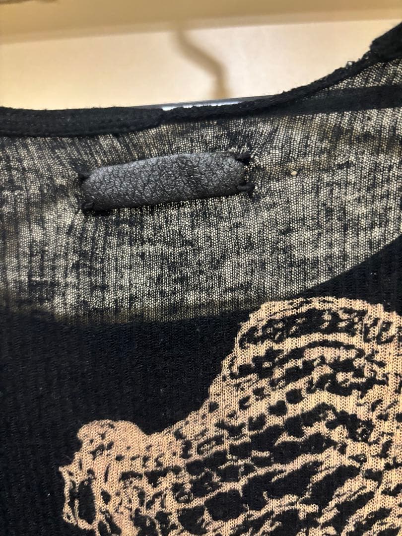 hyde着系if フェザーバックプリントカットソー ラルク - メルカリ