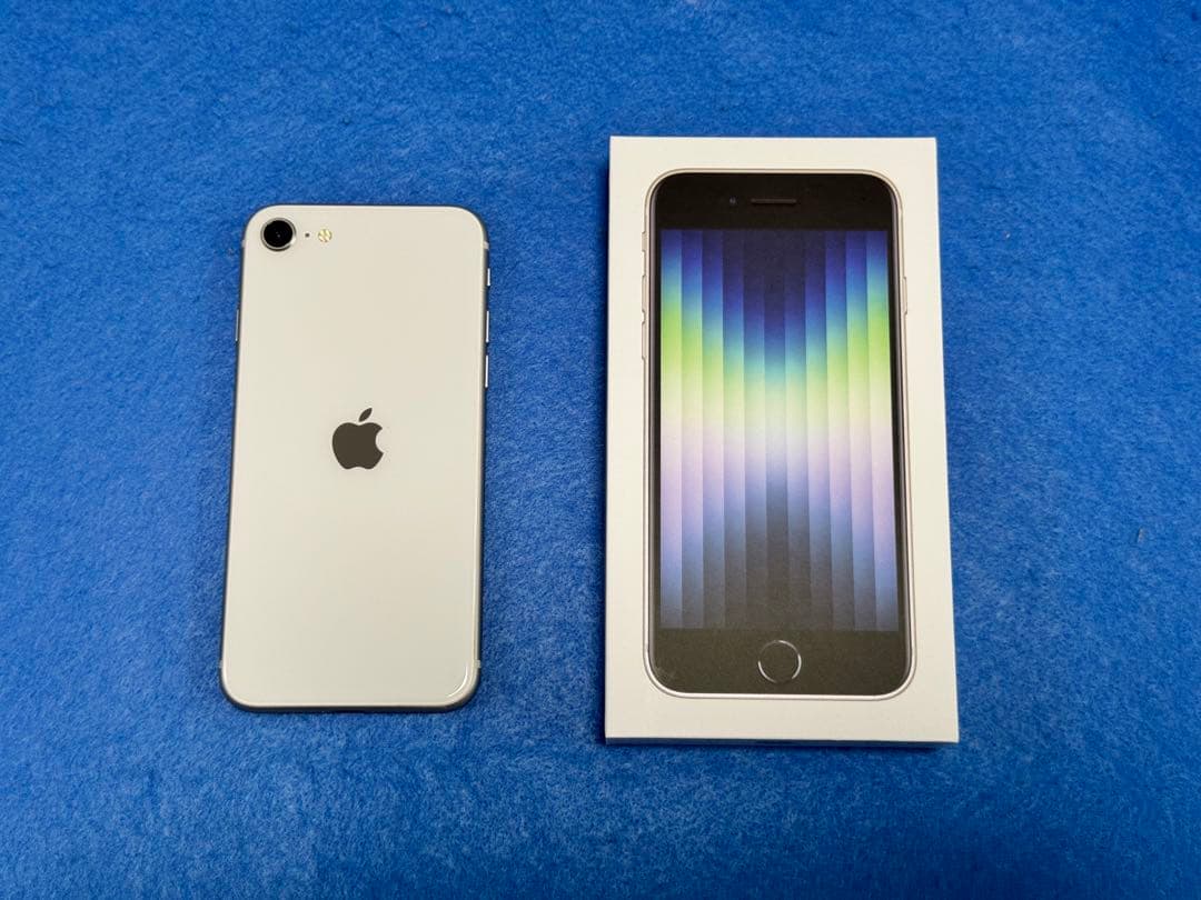 Apple iPhone SE (第3世代) ホワイト 64GB おまけ付き Amazon | 【整備済み品】 Apple iPhone SE（第3世代） 64GB スター