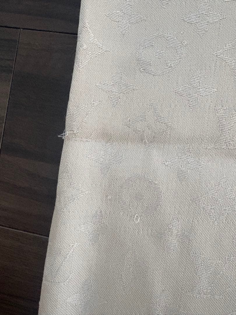 LOUIS VUITTON モノグラム シャンパンベージュ ストール 大判