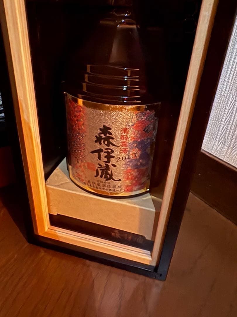 楽酔喜酒　森伊蔵 2015年 木箱入り 600ml 超希少】森伊蔵「楽酔喜酒」2015 高級木箱入り・紙袋付き 森伊蔵 - 森
