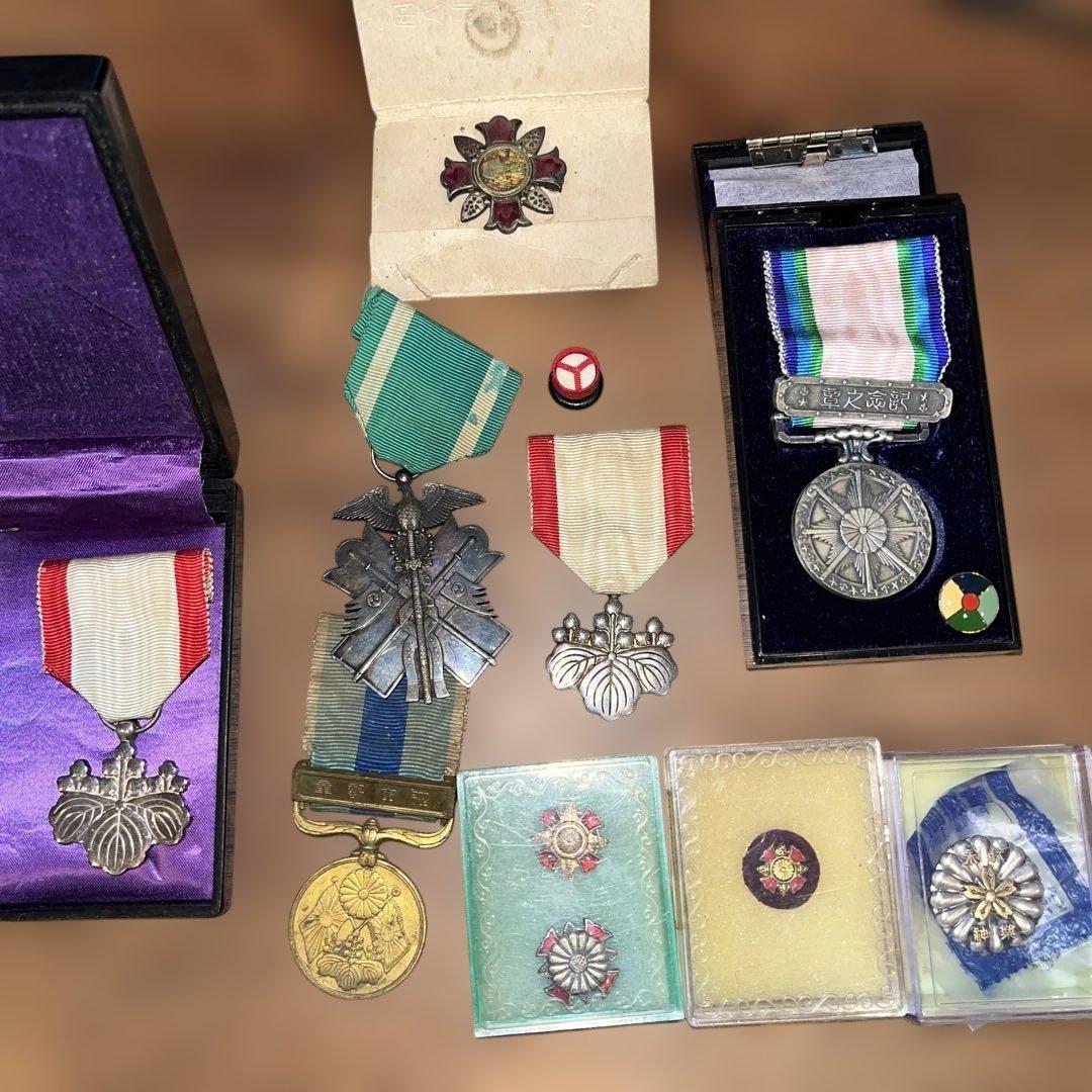 日本軍　大東亜戦争記念之章などまとめて 2026年最新】大東亜戦争記念之章の人気アイテム - メルカリ