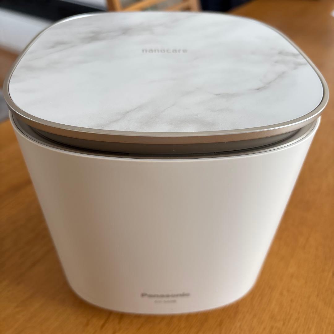 【値下げ中！】Panasonic スチーマーナノケア　EH-SA0B-Nゴールド