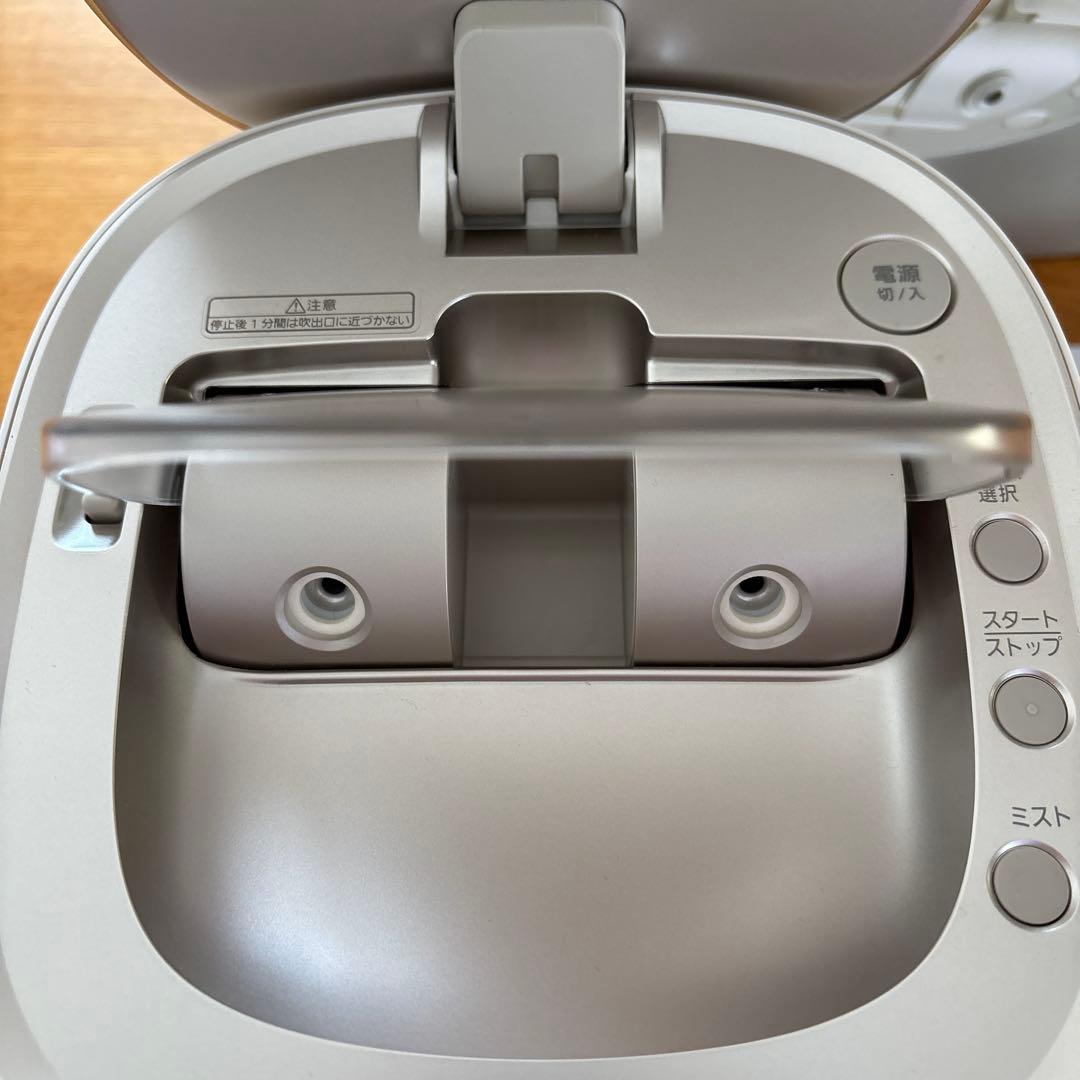 【値下げ中！】Panasonic スチーマーナノケア　EH-SA0B-Nゴールド