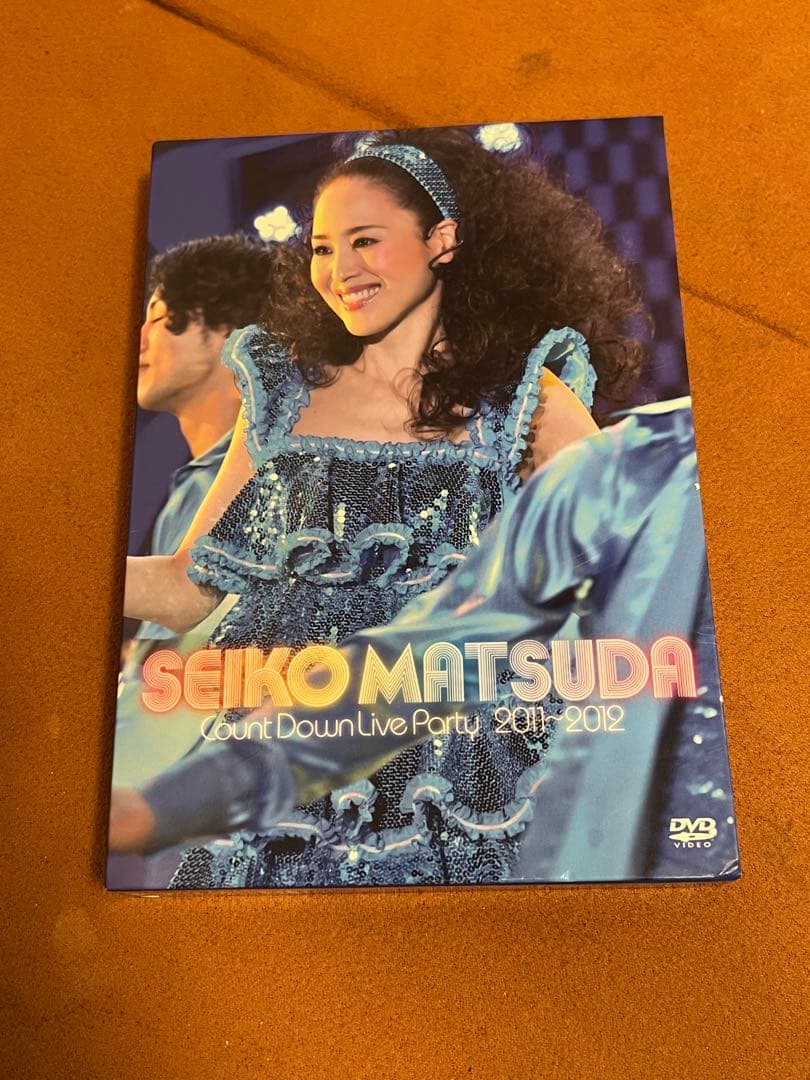 松田聖子　LIVE PARTY 2011-2012(初回限定版) DVD Amazon.co.jp: 松田聖子/Seiko Matsuda COUNT DOWN LIVE PARTY 2011