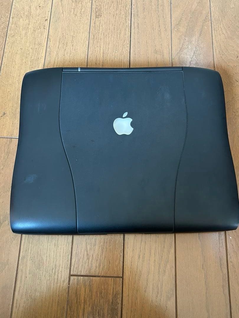PowerBook G3 (ブロンズキーボード) M5343 Lombard