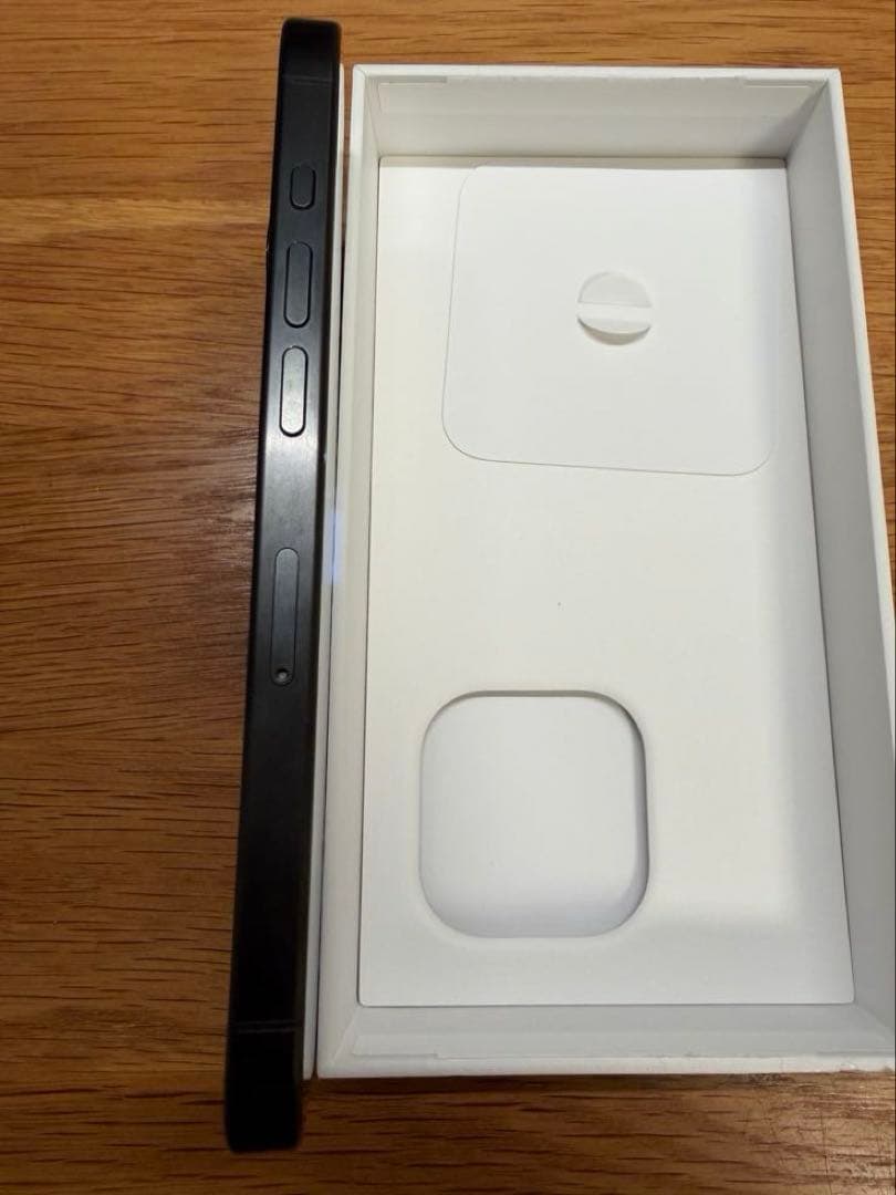 iPhone 15 Pro 256GB SIMフリー スペースブラック 本体