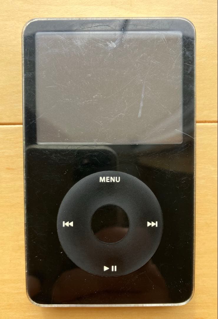Apple iPod classic 第5世代 30GB 黒　動作確認済み Apple iPod classic 5th Generation 30GB - Black - with New Battery