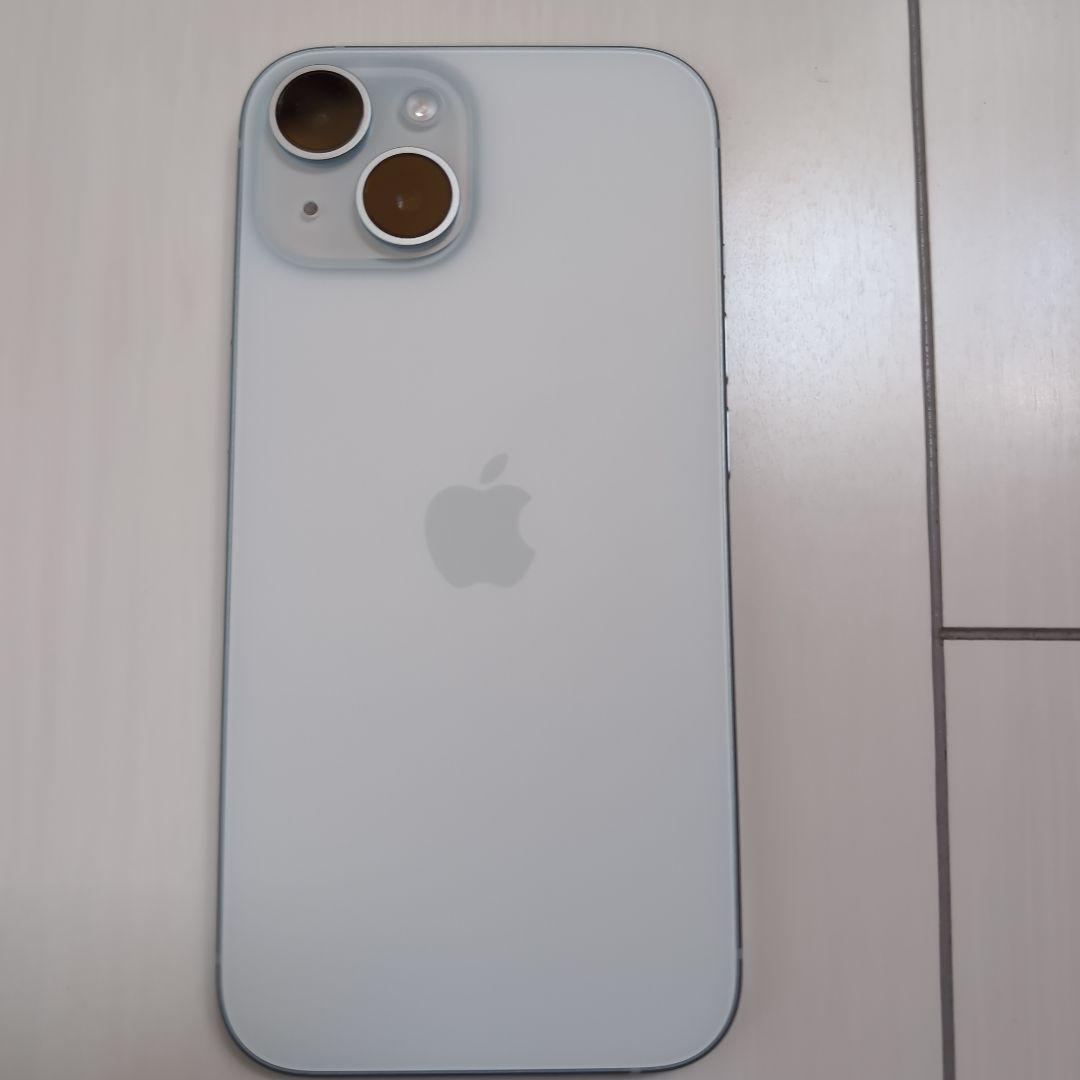 【美品】Apple iPhone 15 128GB 本体　バッテリー100%