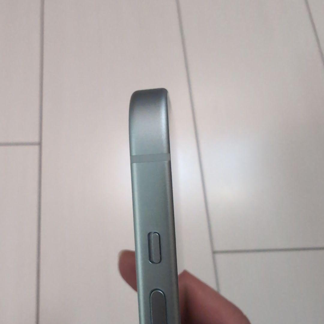 【美品】Apple iPhone 15 128GB 本体　バッテリー100%