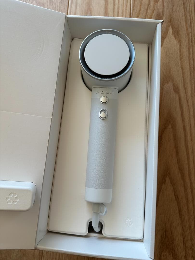 Zuvi Halo Hair Dryer HS100 光ヘアケアドライヤー