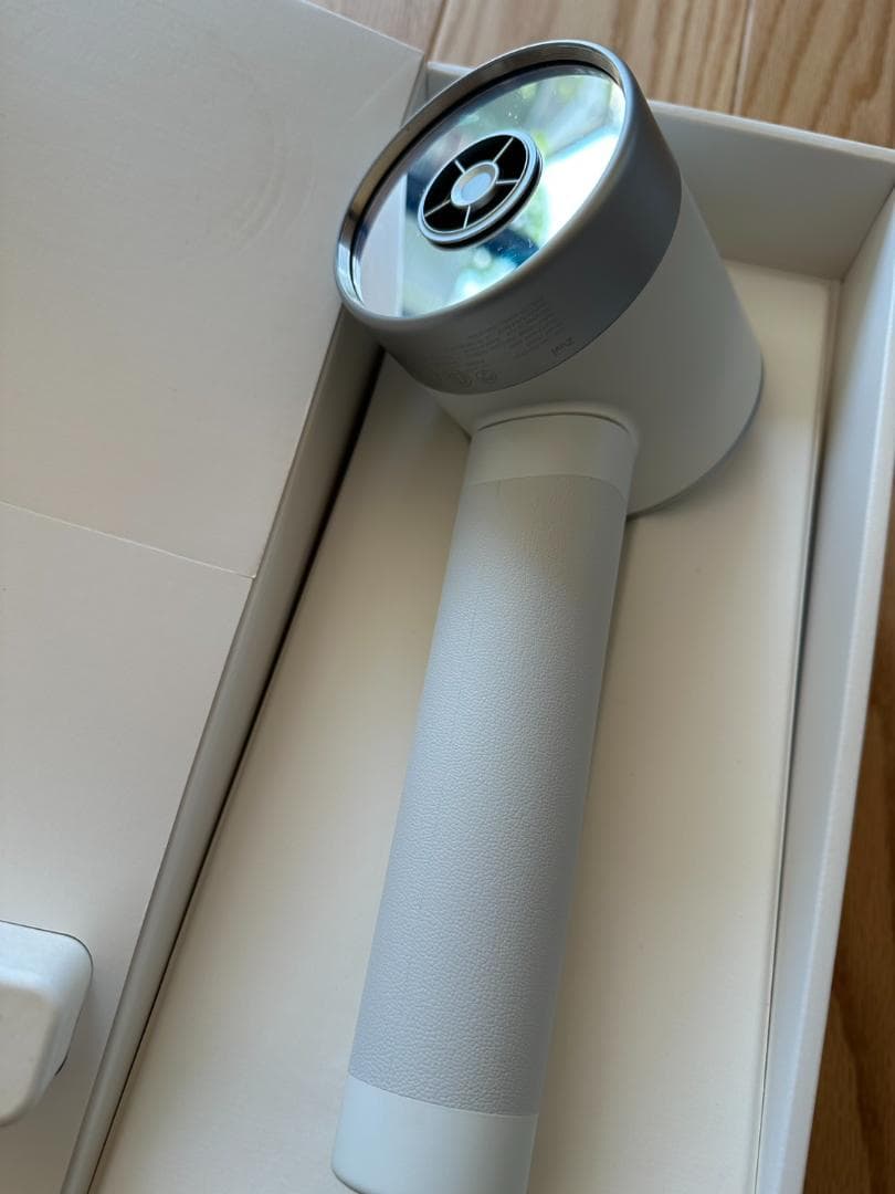 Zuvi Halo Hair Dryer HS100 光ヘアケアドライヤー