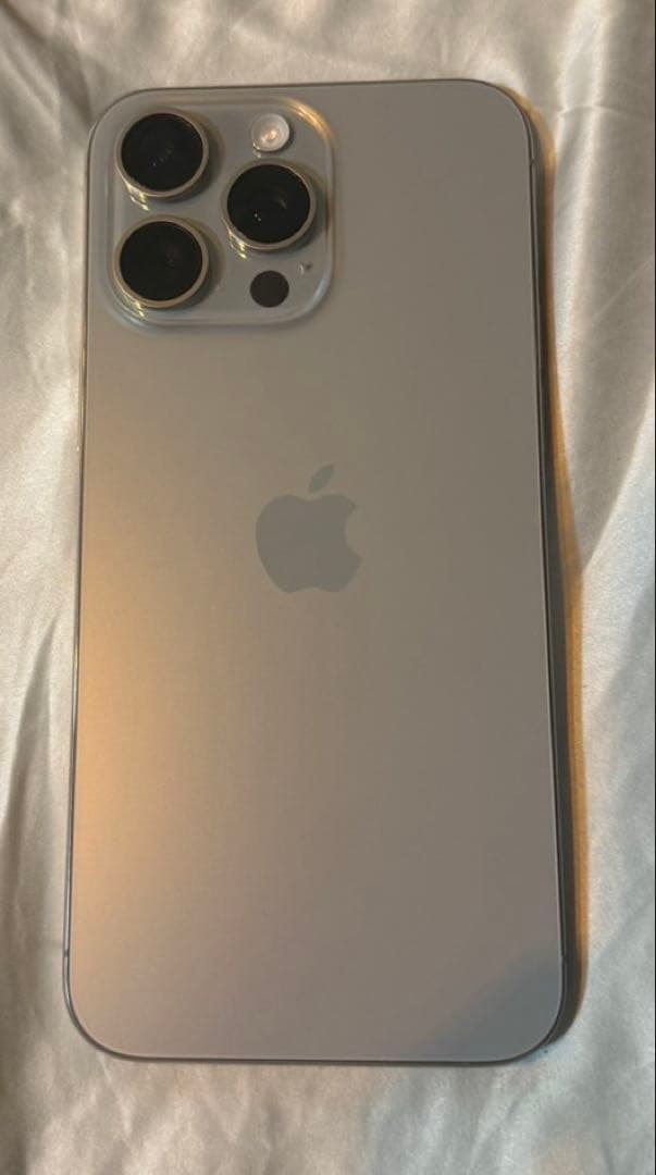 パ*ピ様 iPhone15pro MAX256GB