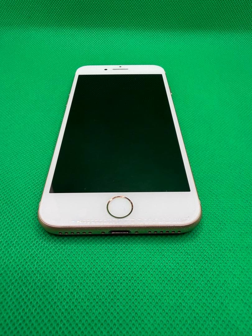 ★美品　iphone8 64g ゴールド★