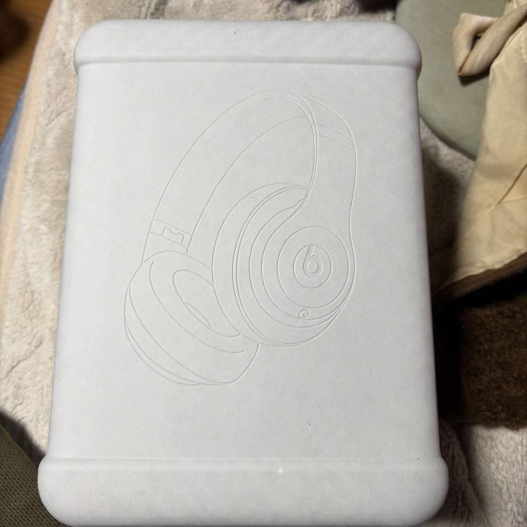 Beats Studio Pro ワイヤレスヘッドホン ブラウン