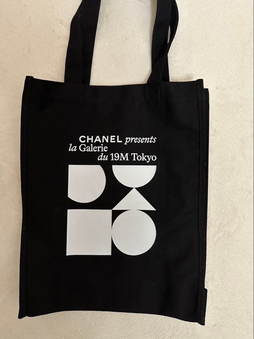 CHANEL la Galerie du 19M トートバッグ&バッジセット - メルカリ