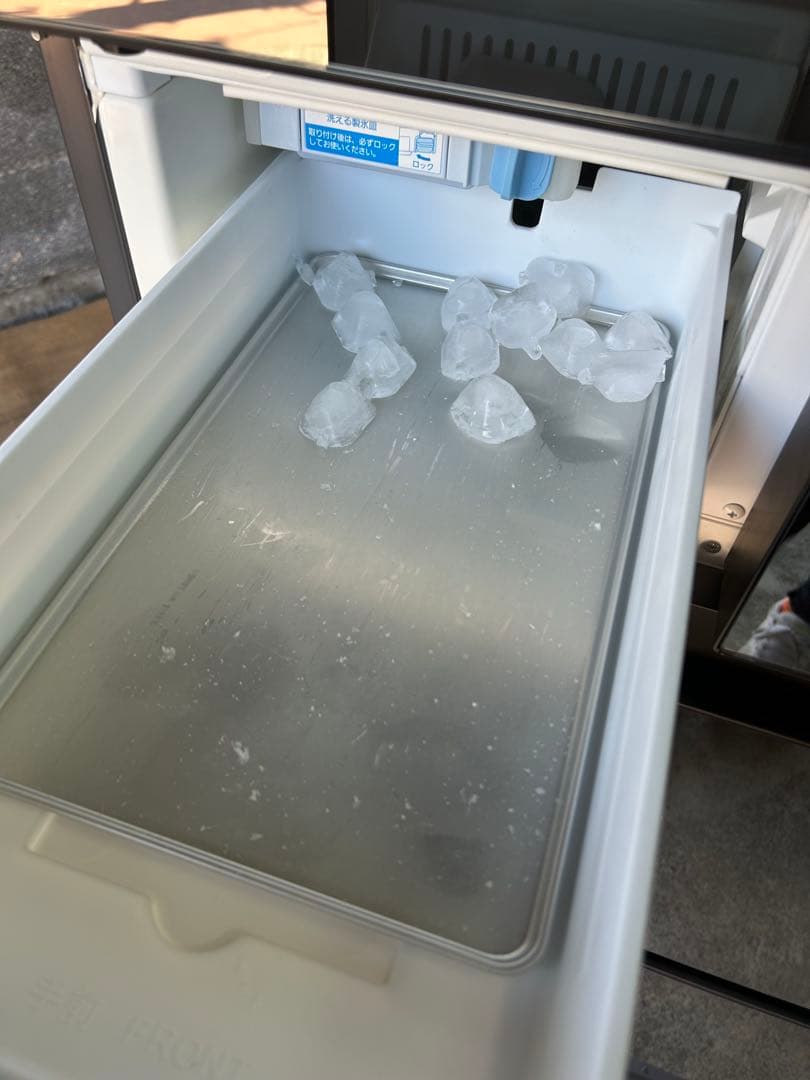 S*i様 106 Panasonic ノンフロン冷凍冷蔵庫 NR-F602WPV