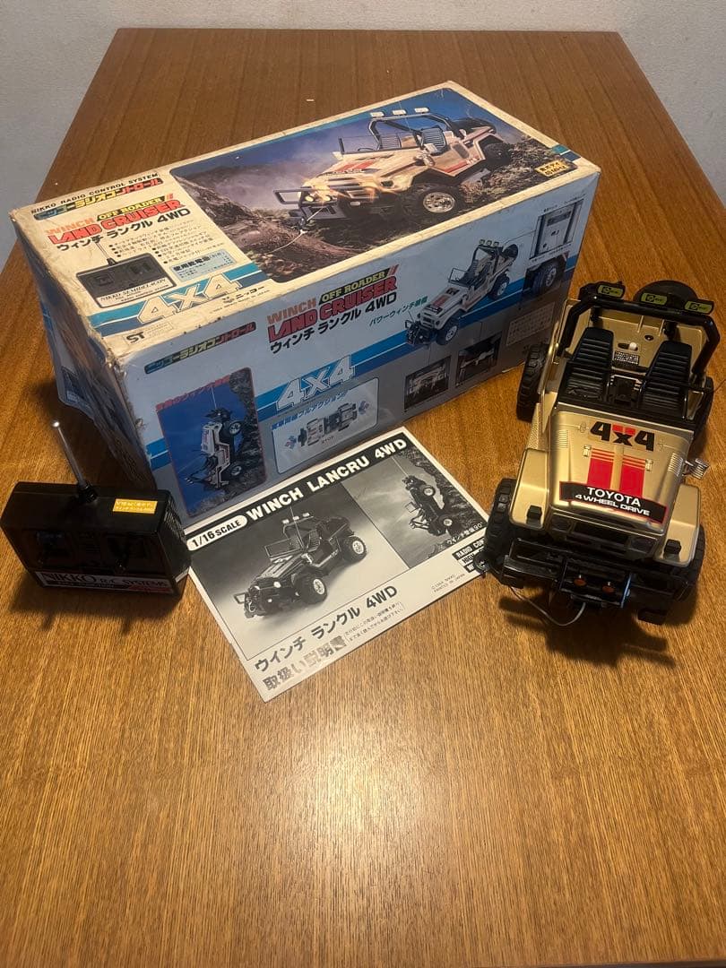 昭和ラジコンレアゴールドボディー ニッコーウインチランクル 4WD